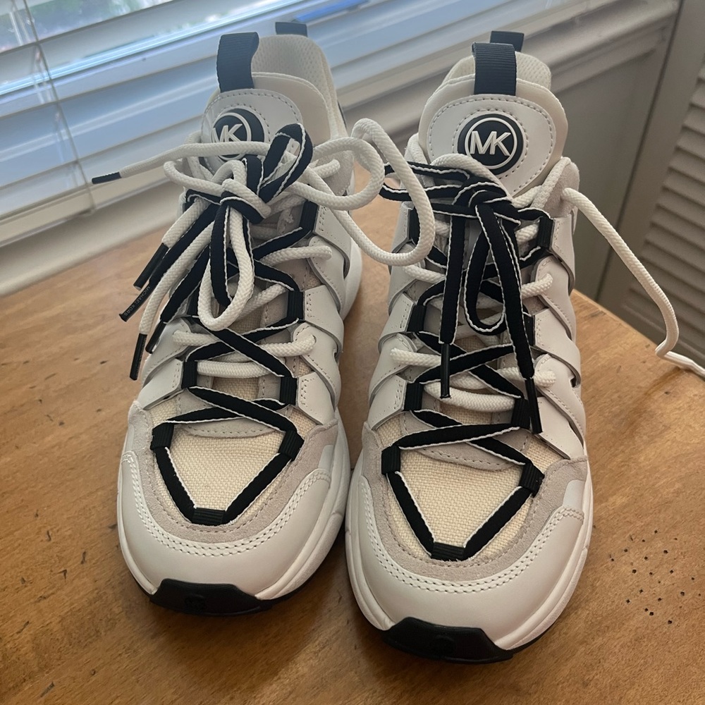 Michael Kors tennis shoes size 7.5 can be athletic or casual shoes. - Picture 4 of 13